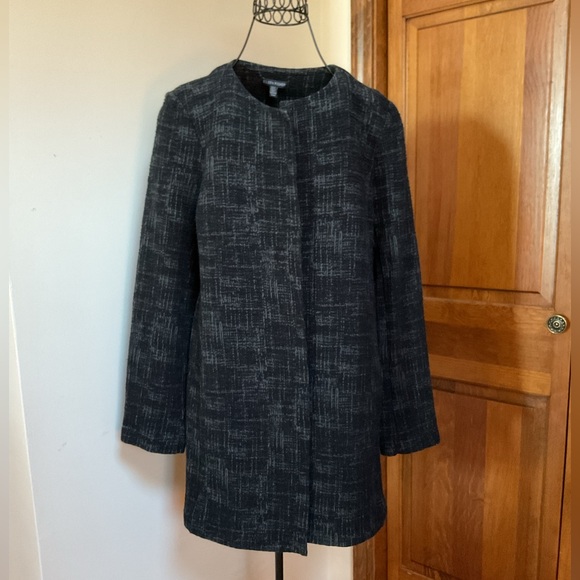 Eileen Fisher Black Textured Open-Front Blazer Coat, Medium - Picture 3 of 8